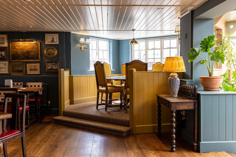 Chequers Inn — Poole