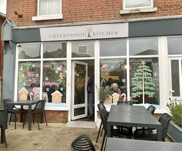 Cherrywood Kitchen — Southampton