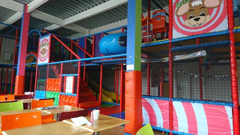 Chester's Den — Chesterfield