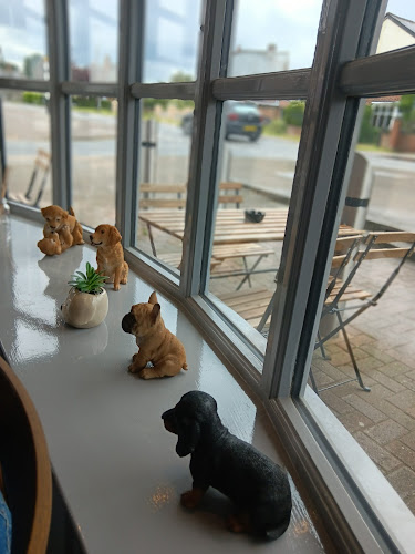 CHINWAGS CAFE