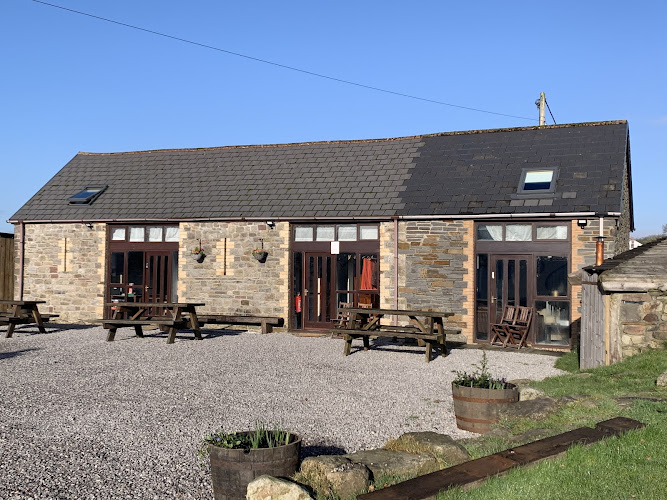 Clyngwyn Farm Bunkhouse and Cafe — Neath
