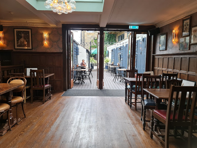 Cock Tavern