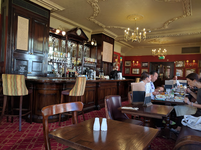 Cock Tavern