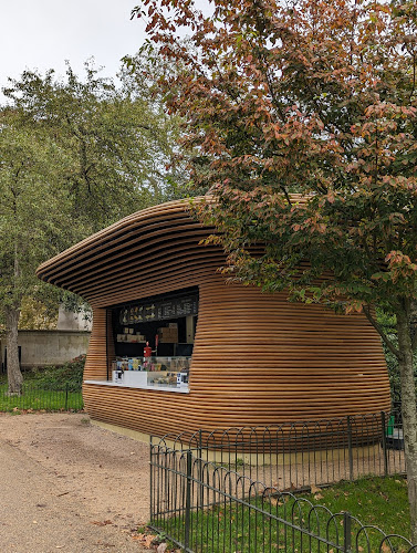 Colicci Memorial kiosk — London