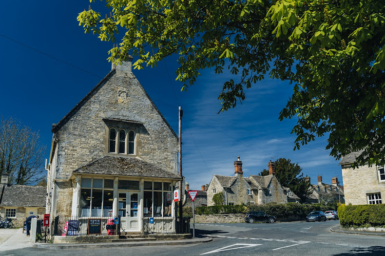 Community shop,post office and cafe. — Cirencester