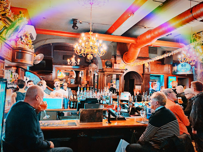 Comptons — London