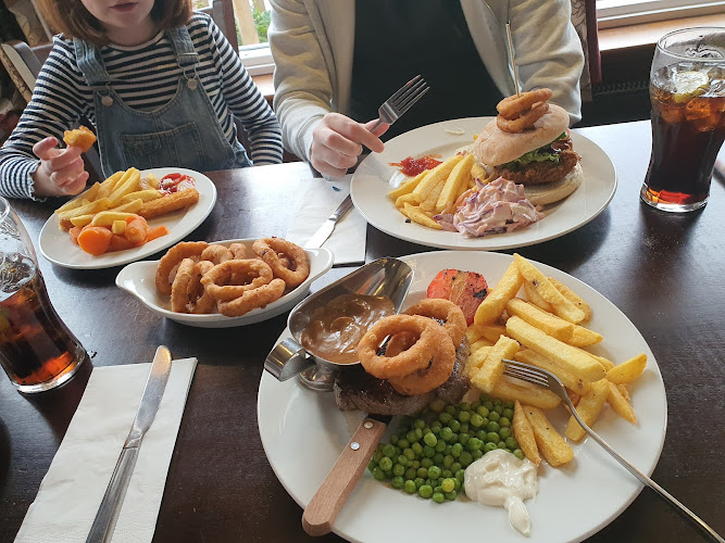 Coppice Wood Farm - Dining & Carvery