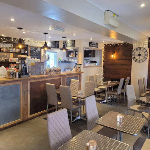 Cosy Cafe