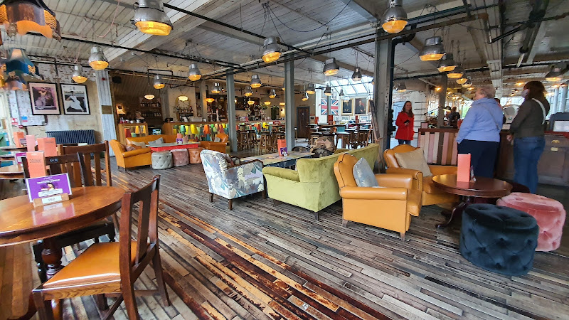 Cosy Club