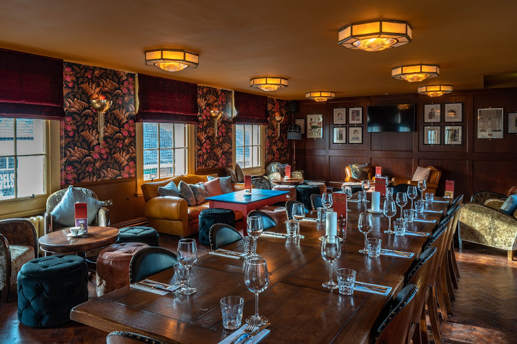 Cosy Club