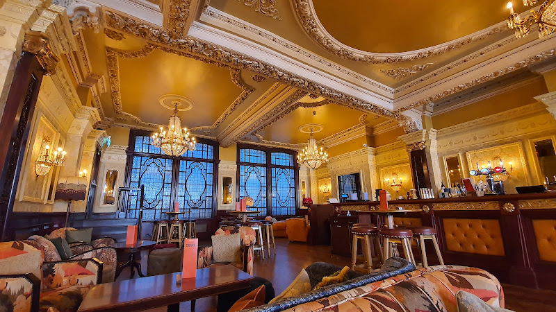 Cosy Club