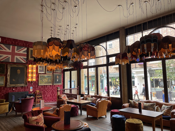 Cosy Club