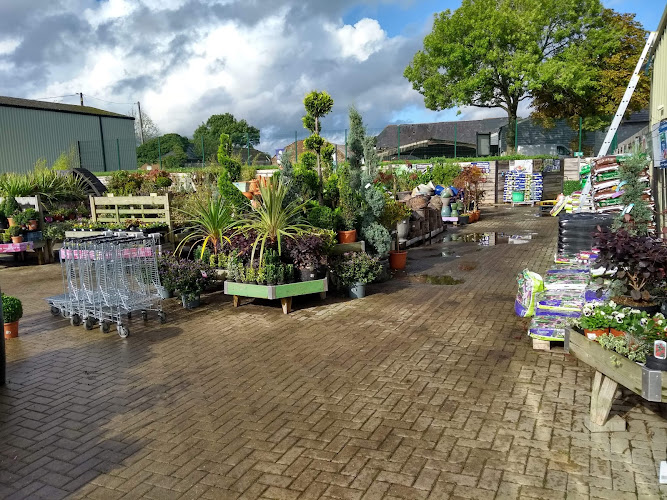 Country Market : Garden Centre, Farm Shop & Shopping Village
