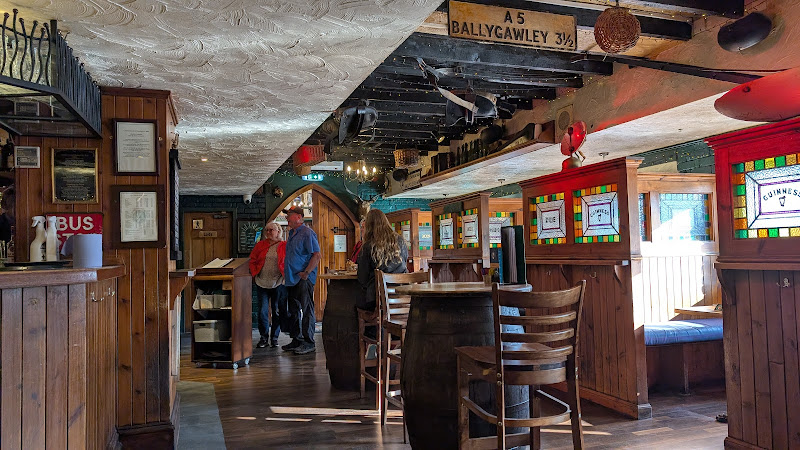 Coyote Burger — Inverness