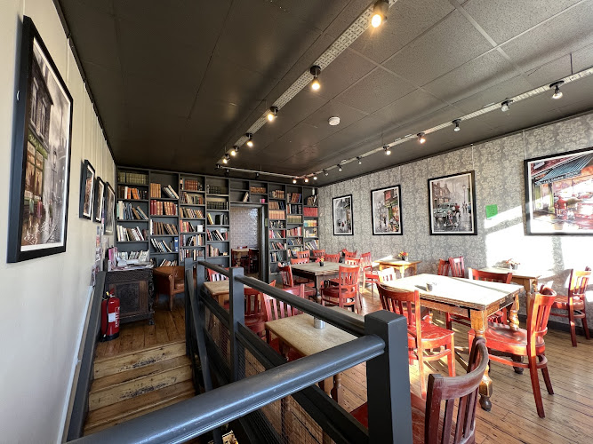 Crocodile Café London — Muswell Hill