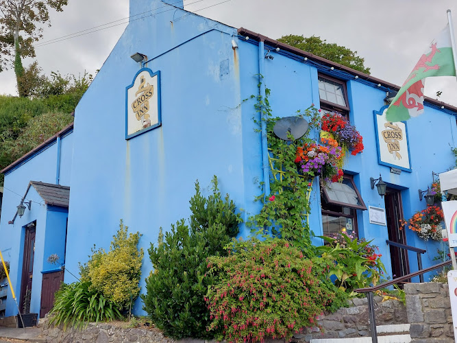 Cross Inn — Tenby