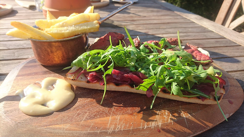 Crown & Garter — Hungerford