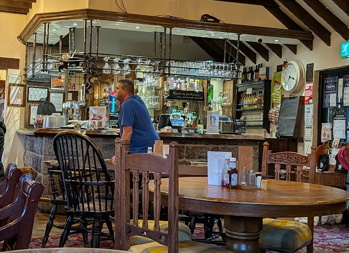 Crow's Nest Café @ The Farmers Arms