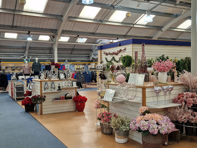 Daisy Nook Garden Centre — Manchester