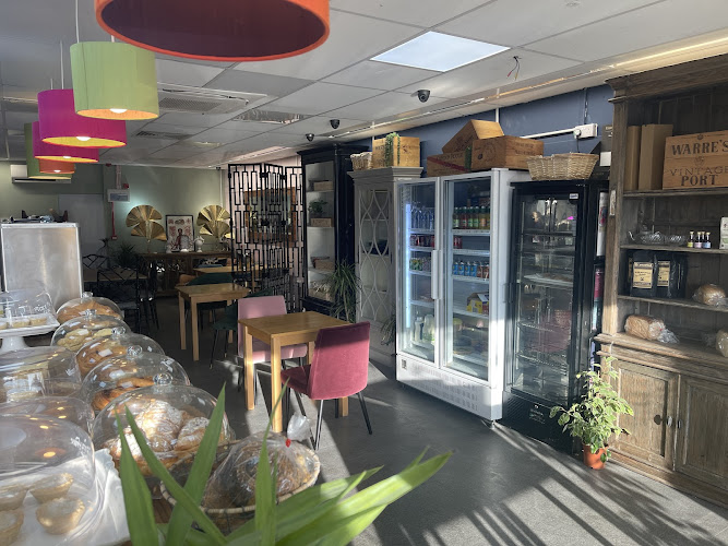 Daisy’s Pantry Artisan Bakery Cafe — Brighton