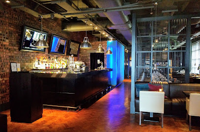 Dakota Bar and Grill