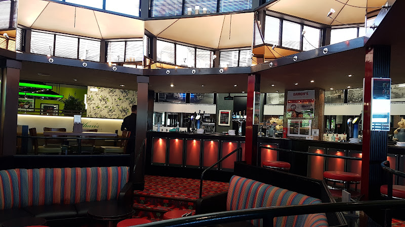 Damon's Restaurant