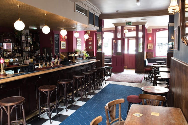 Dartmouth Arms — Kentish Town