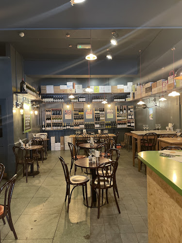 Davy's Wine House — London