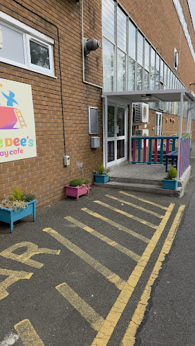 Deedee's Play Café