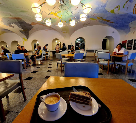 Djanogly Café — London
