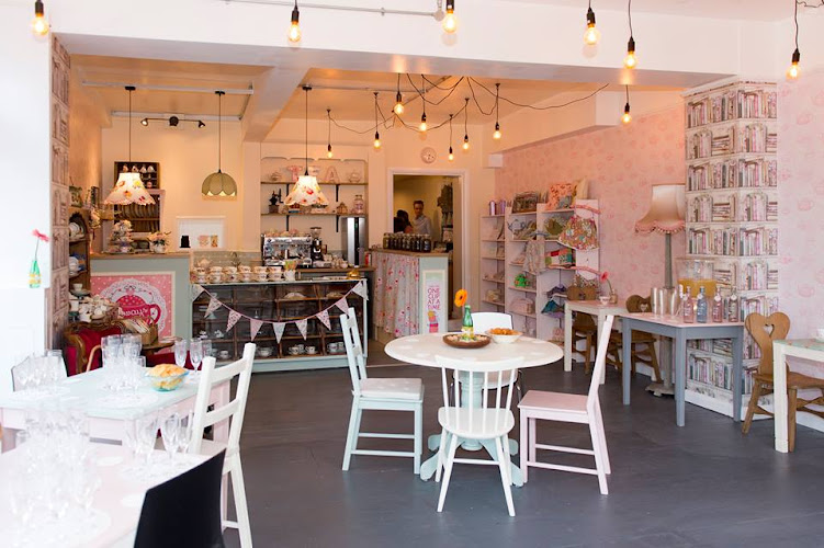 Dotty's Teahouse — Carshalton