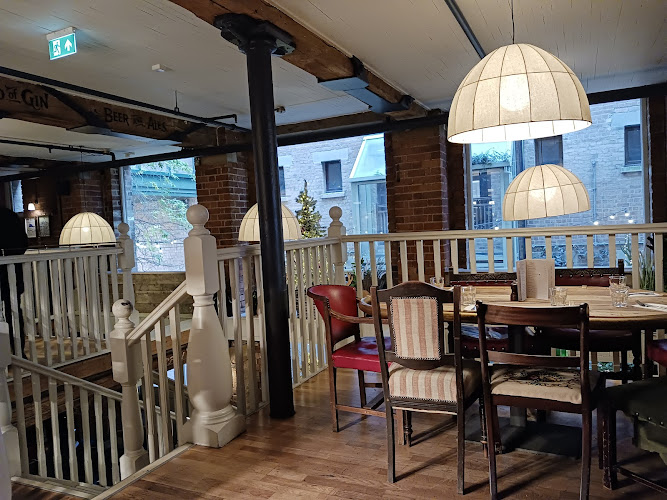 Dr Foster - Pub & Restaurant