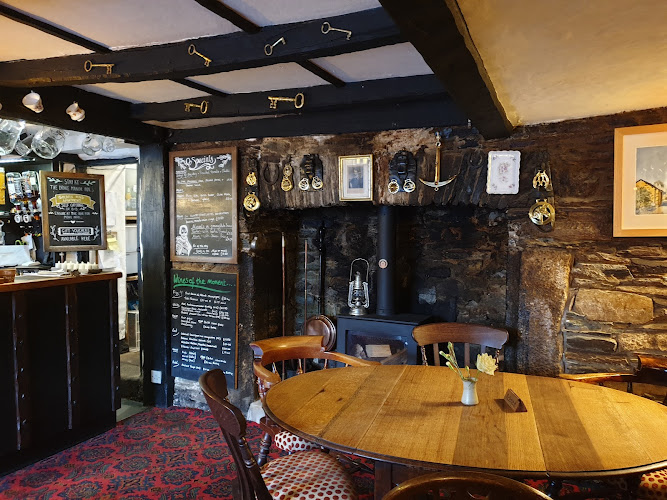 Drake Manor Inn