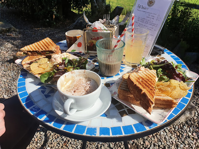 Drumbuie Farm B & B and Quila Cridhe Tearoom — Inverness