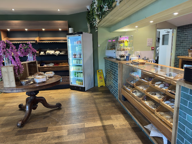 East Hills Bakery & Cafe