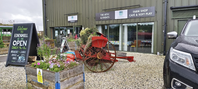 Edenmill Farm - Cafe, Soft Play & Accomodation — Glasgow