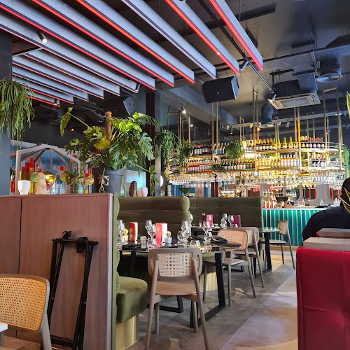 El Santo Bar and Restaurant