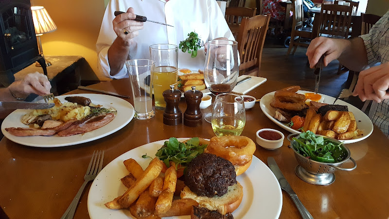 Elm Tree Pub