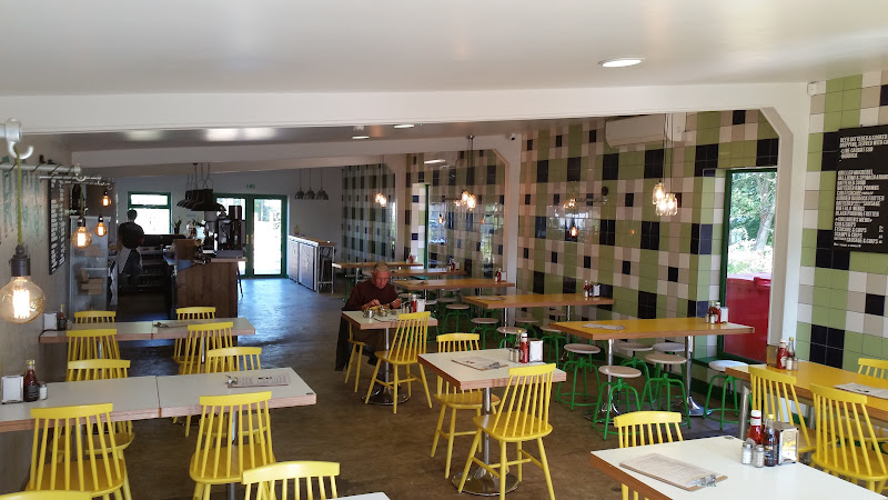 Eric's Fish & Chips — Hunstanton