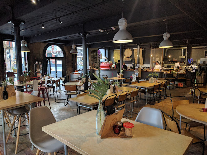 Ezra & Gil — Manchester