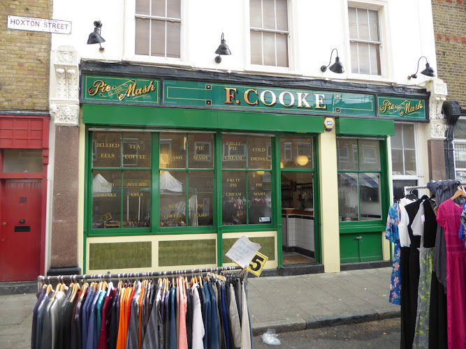 F Cooke Pie & Mash Hoxton