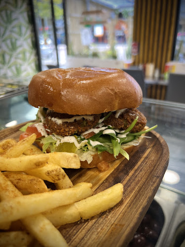 Falafel Fresh