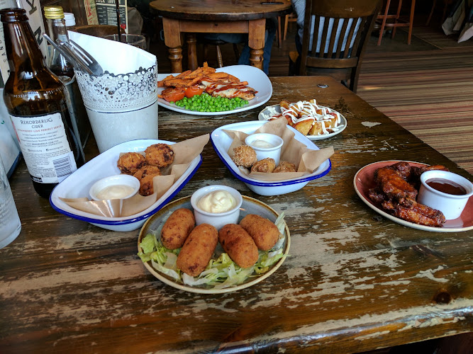 Famous Cock Tavern