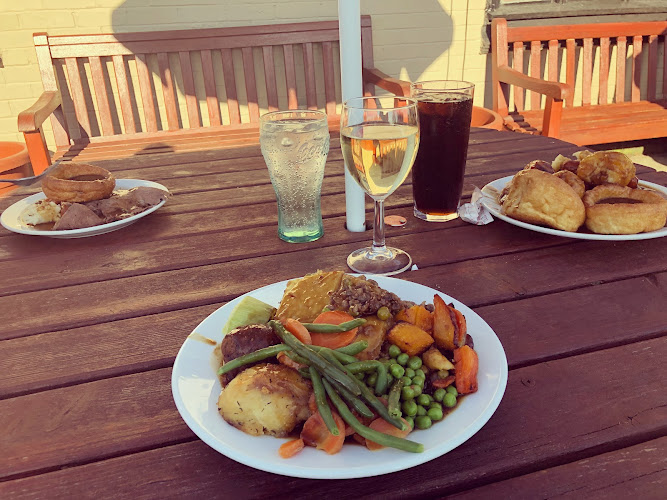 Ferry Inn, Horning