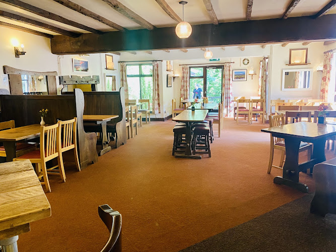 Fingle Bridge Inn — Exeter