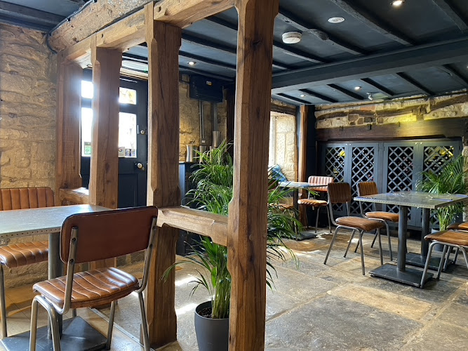 Flipside Gastro Burgers - Broadway, Cotswolds — Broadway