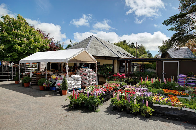 Four Seasons Farm Shop — Saundersfoot