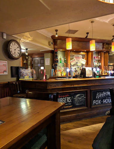 Fox & Hounds