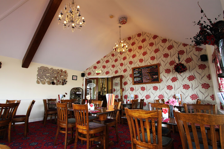 Fox & Hounds — Lincoln