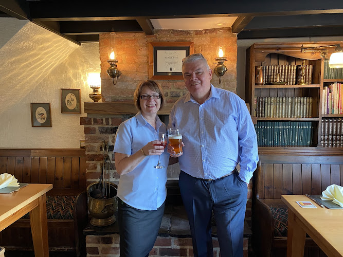 Fox & Hounds